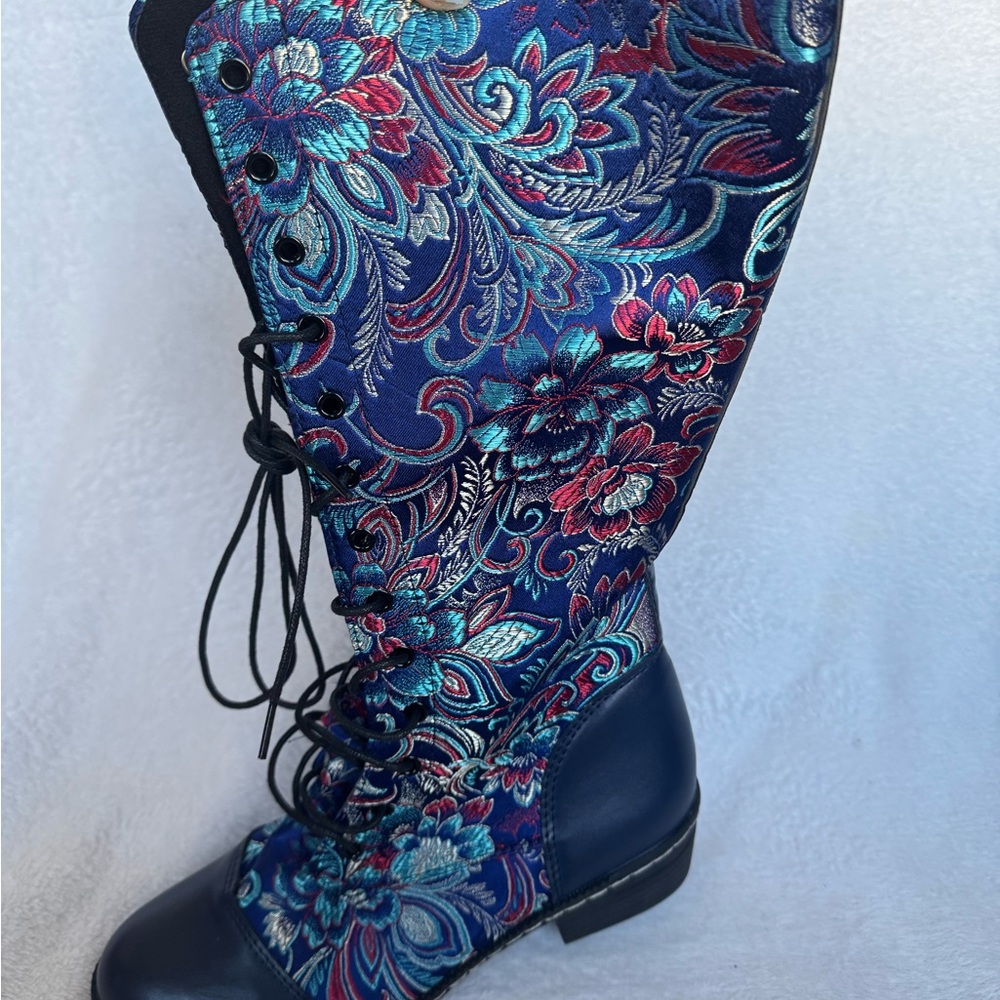 Floral Lace-Up Women's Boots